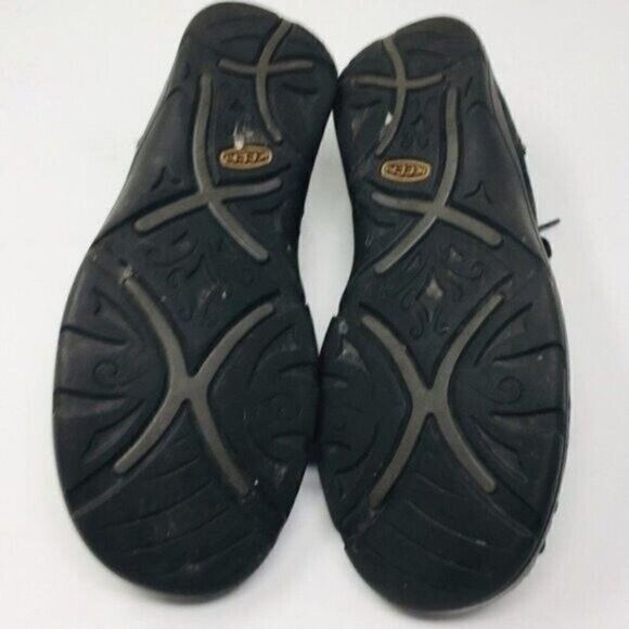 Keen womans black suede sneakers US8 BoxT  lace up - Picture 5 of 7